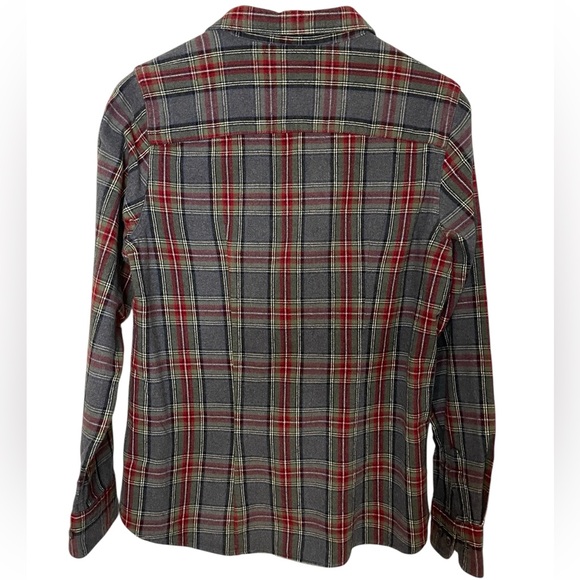 L.L. Bean Scotch Plaid Flannel Button Up Shirt Size Medium - Picture 2 of 11